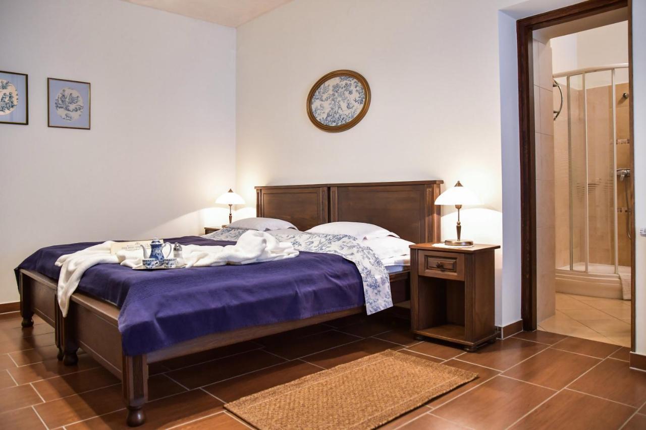 Szin-Es Vendeghaz Bed & Breakfast Szentes Ngoại thất bức ảnh